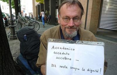 EXCLUSIV 1.800 de stadioane. 47 de ani de pelerinaj! Reporterii GSP l-au luat la „ia-mă, nene!” pe cel mai cunoscut autostopist din istoria fotbalului: neamțul Stephan Schlei