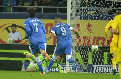 Selecționata lui Mirel Rădoi are ocazia să bifeze prima calificare a României la un turneu final, în urma unui play-off, joi seară, la Reykjavik, împotriva Islandei.