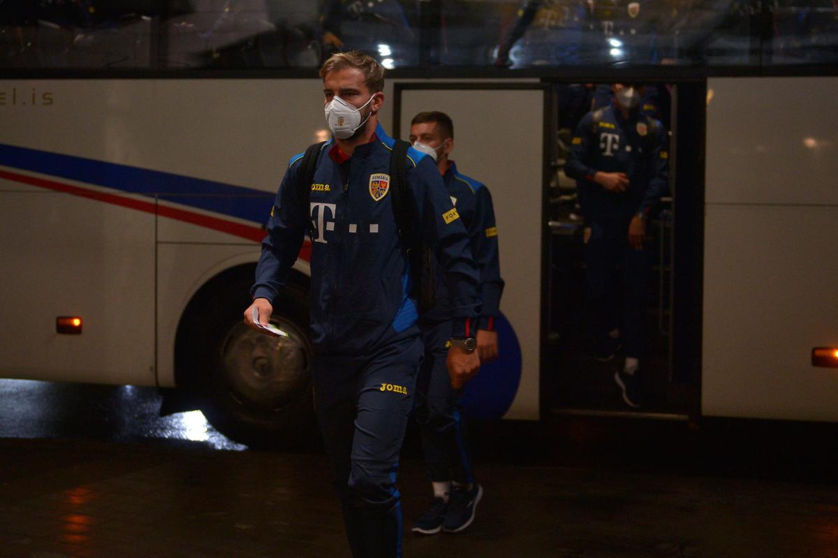 ISLANDA - ROMÂNIA. VIDEO+FOTO „Tricolorii” au ajuns în Islanda: test COVID-19 pe aeroport » Reporterii GSP au primele imagini de la sosirea delegației noastre
