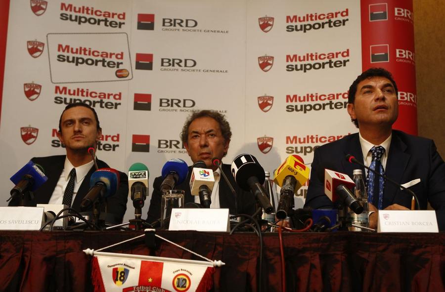 Nicolae Badea, Cristi Borcea și Dragoș Săvulescu / foto: Arhivă Gazeta Sporturilor Uitați de Badea și Borcea! Dezvăluirile unui fost antrenor de la Dinamo: „Dragoș Săvulescu îmi sugera jucători”