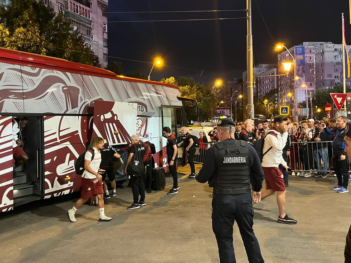 Rapid - Poli Iași, imagini de dinaintea meciului
