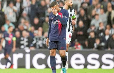 Kylian Mbappe și colegii săi din atac, criticați de antrenorul lui PSG după eșecul la scor de la Newcastle