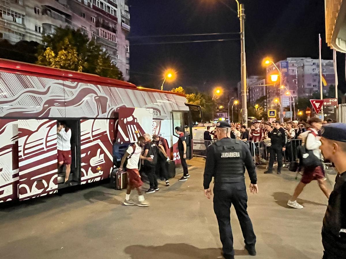 Rapid - Poli Iași, imagini de dinaintea meciului