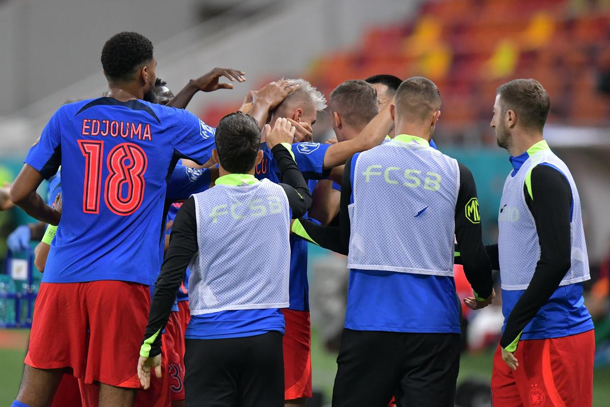 Victorie blondă » FCSB a ajuns în buza play-off-ului după succesul cu Buzău: Tavi Popescu a făcut show