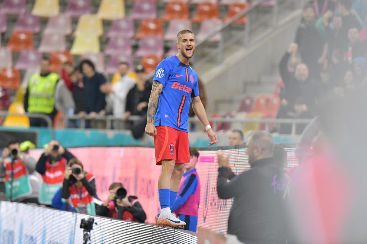 Victorie blondă » FCSB a ajuns în buza play-off-ului după succesul cu Buzău: Tavi Popescu a făcut show