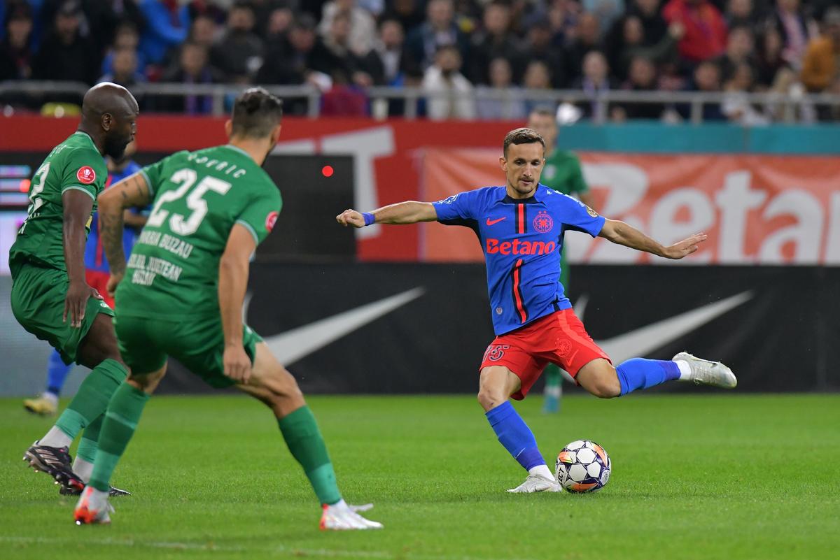 Victorie blondă » FCSB a ajuns în buza play-off-ului după succesul cu Buzău: Tavi Popescu a făcut show