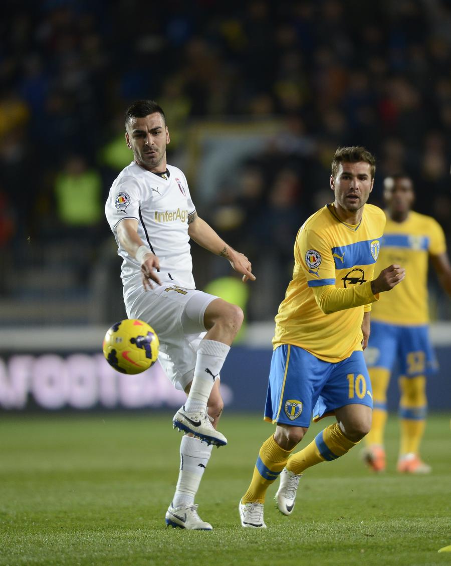 Marian Cristescu, într-un Petrolul - Astra, în duel cu Adi Mutu „Am avut prime de la FCSB”, la 4 ani după Cazul Valiza! » Interviu-BOMBĂ cu Marian Cristescu despre o carieră plină de povești: „Budescu îl lua de urechi pe băiatul lui Ioan Niculae” + „Răzvan Lucescu ne-a legat cu sfoara”