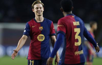 Frenkie de Jong e la cuțite cu șefii Bacelonei. Clubul i-a dat un ultimatum!