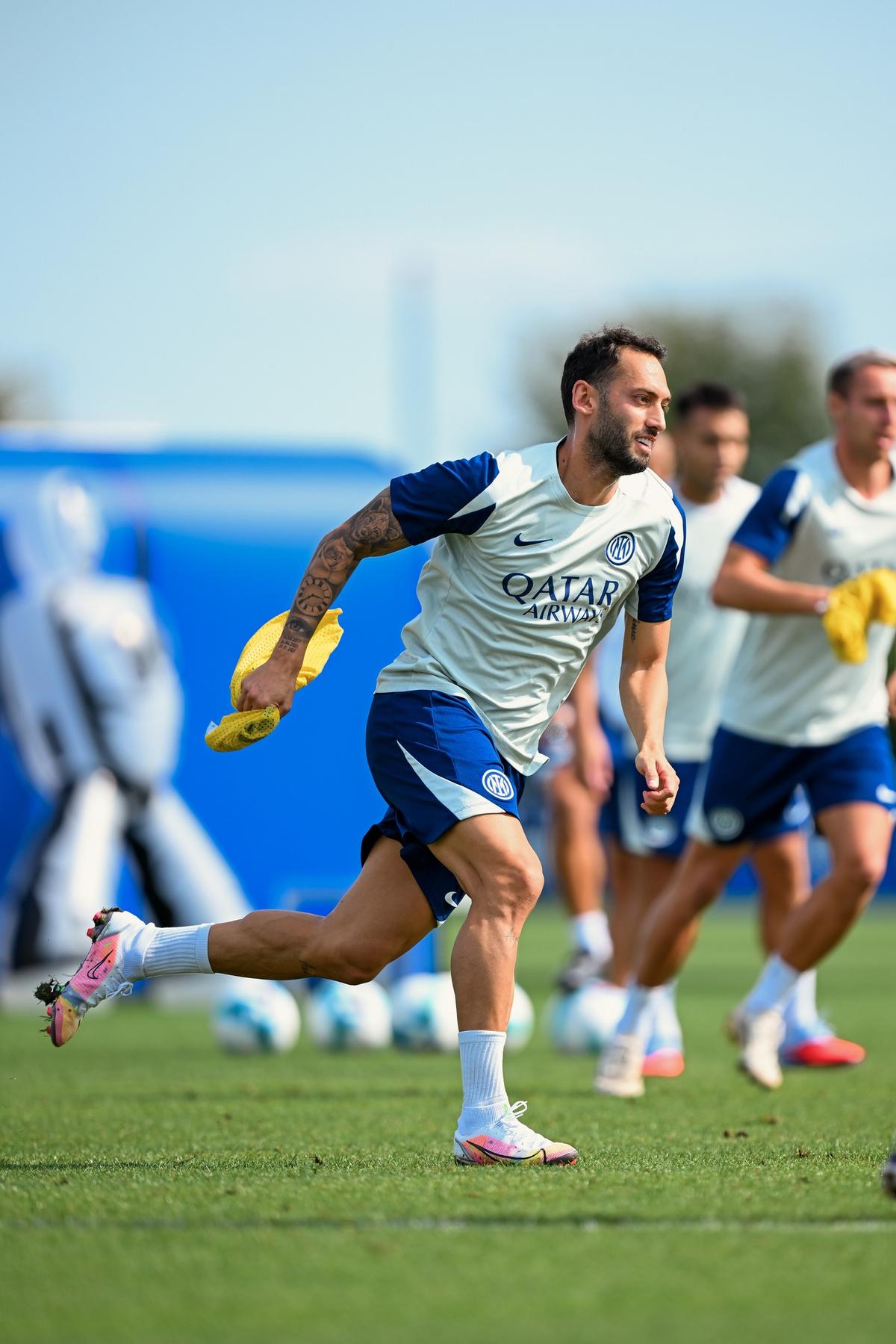 Gazzetta dello Sport a mers la antrenamentul lui Cristi Chivu » Concluzia: „Folosește cuvântul preferat în orice limbă din lume”