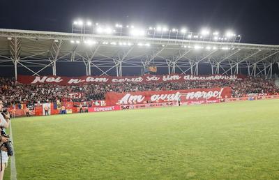 Echipele din Superliga, invitate să joace gratis pe „Arcul de Triumf”: „Menirea noastră este să oferim sportului românesc soluții”