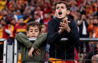 Ovidiu Ioanițoaia a numit stadionul cu cea mai frumoasă atmosferă din lume: „Am fost peste tot, ca aici nu există! Ai impresia că vin ienicerii și spahiii”