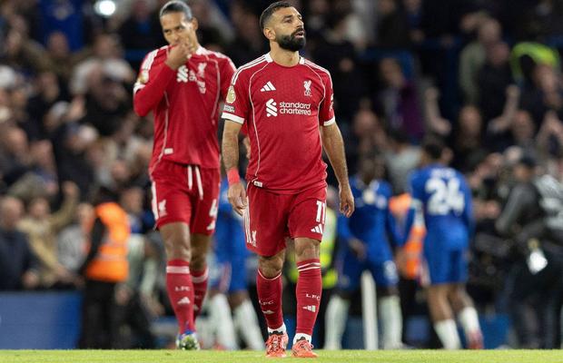 „Părea pierdut” » Wayne Rooney l-a comparat pe Mohamed Salah cu Cristiano Ronaldo: „Nu reacționează și nu ajută”
