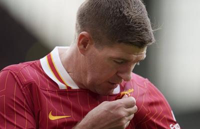 Steven Gerrard, aproape de revenire » Antrenorul englez ar putea prelua din nou fosta echipă