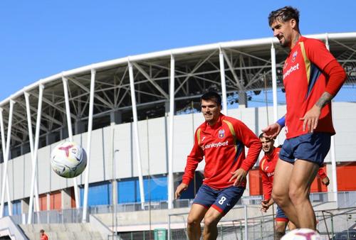 Steaua ar putea în sfârșit să pună probleme forțelor din Superliga. Foto: Facebook