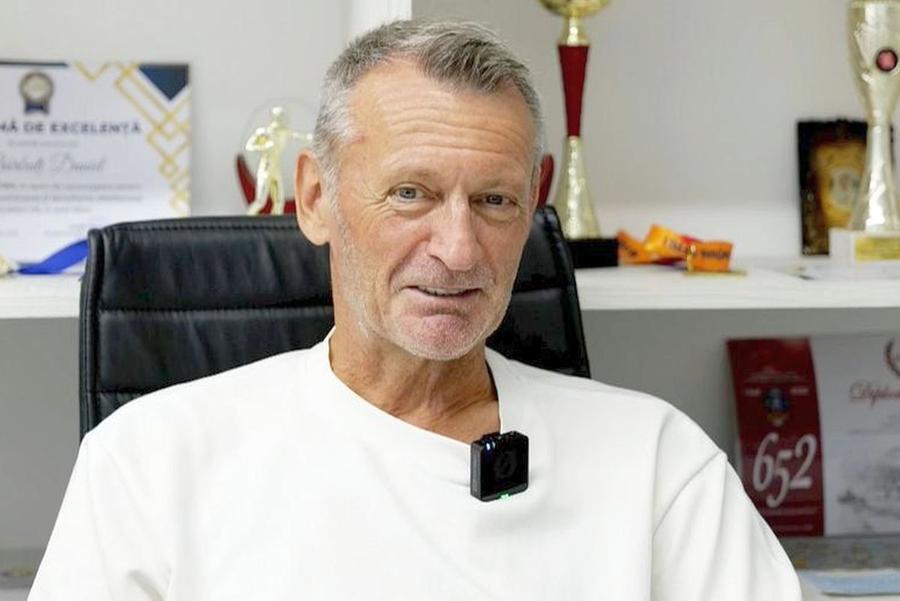 Gică Craioveanu Ilie Dumitrescu a numit „cea mai bună echipă din lume” » Gică Craioveanu l-a contrazis: „Indiferent ce-mi spuneți voi!”