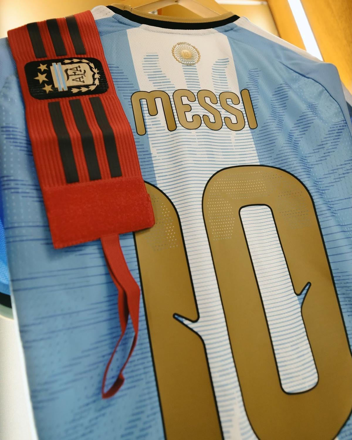 Superliga, reprezentată la retragerea lui Messi » Un jucător din campionatul nostru și un fost petrolist au evoluat pe „El Monumental”
