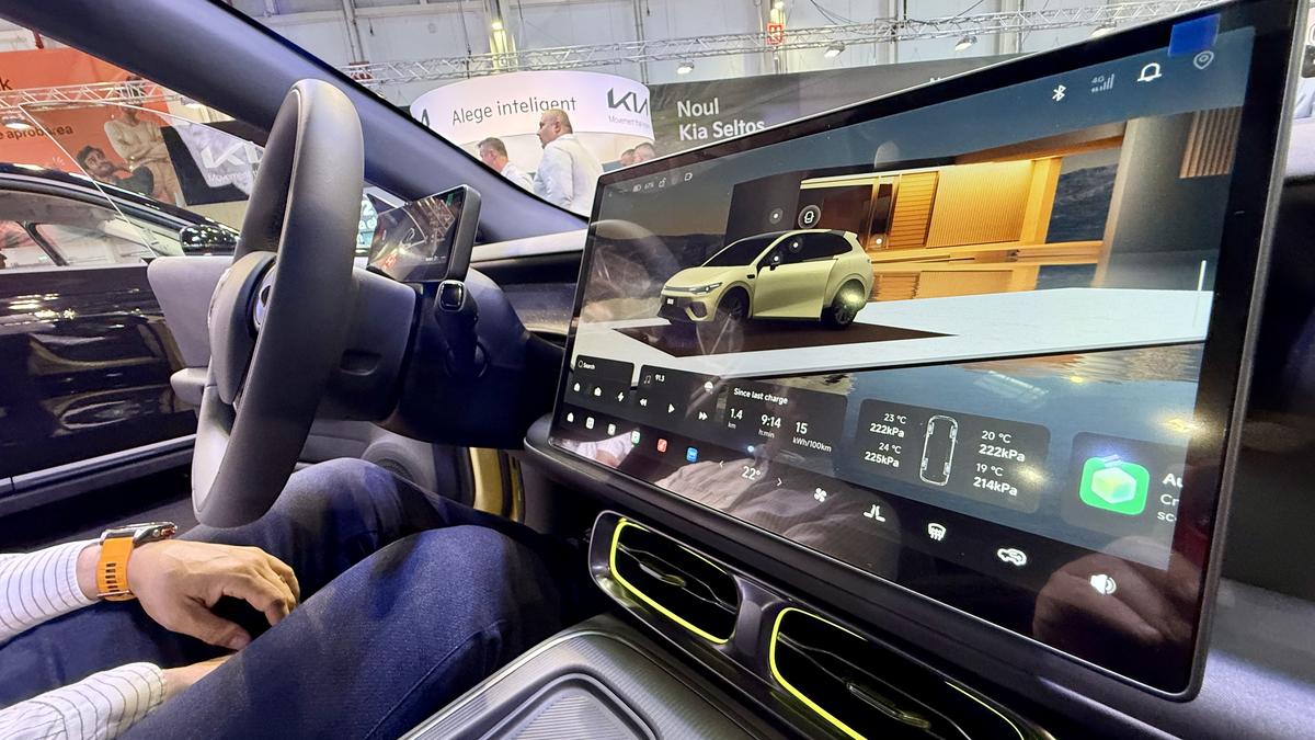 O nouă mașină își face debutul în România » Costă sub 30.000 de euro și a fost prezentată la Salonul Auto București