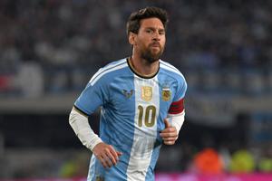 AD10S! Messi se retrage de la națională în Argentina - Benin » Spectacol stelar pe „El Monumental”