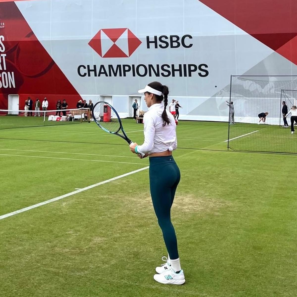 Sorana Cîrstea a mers în vizită acasă la Ana Ivanovic și s-au fotografiat în diferite ipostaze