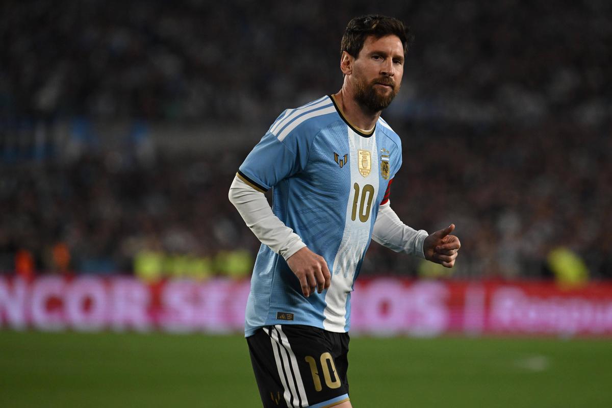 Superliga, reprezentată la retragerea lui Messi » Un jucător din campionatul nostru și un fost petrolist au evoluat pe „El Monumental”