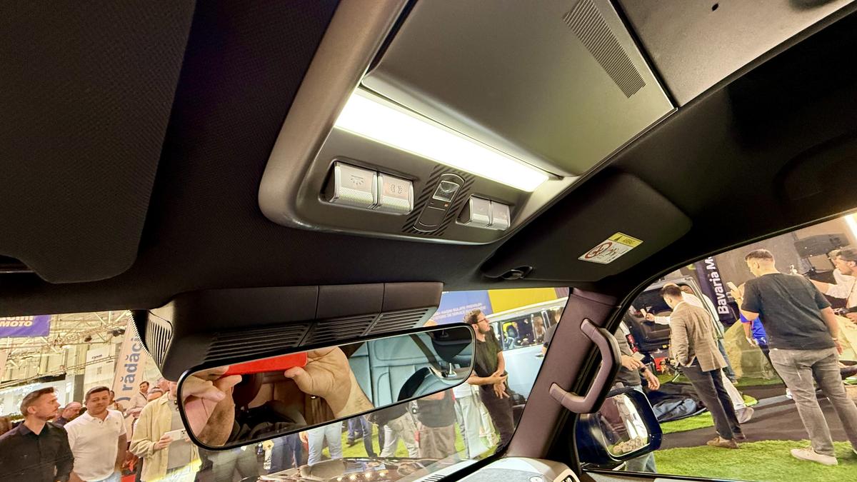 Chinezii accelerează pe piața auto din România » Noul model a fost lansat la Salonul Auto București!