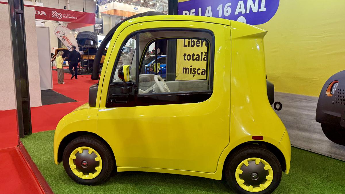 Mașina testată la -20 de grade se vinde la Salonul Auto București! Cine o poate conduce și cât costă
