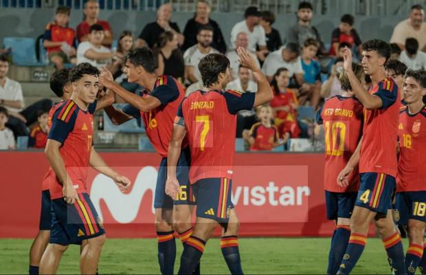 Reacții după 1-7 de la Ibiza: „Vârtejul spaniol distruge România. Scorul putea fi mai dur, noapte de pomină!”