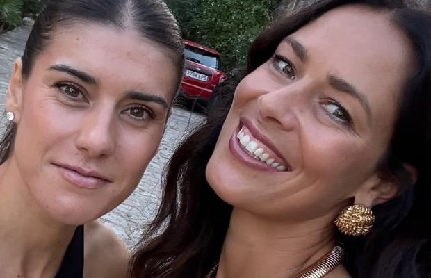 Sorana Cîrstea a mers în vizită acasă la Ana Ivanovic și s-au fotografiat în diferite ipostaze
