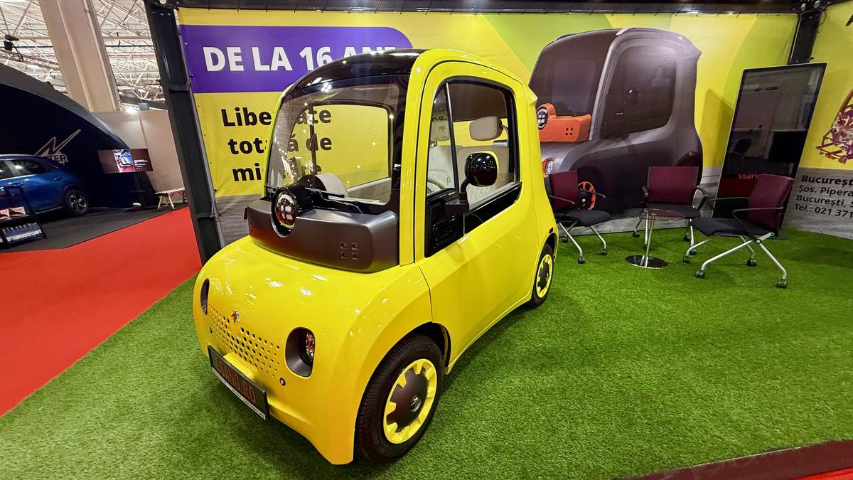 Mașina electrică Astraux AL6
