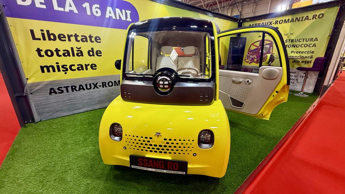 Mașina testată la -20 de grade se vinde la Salonul Auto București! Cine o poate conduce și cât costă
