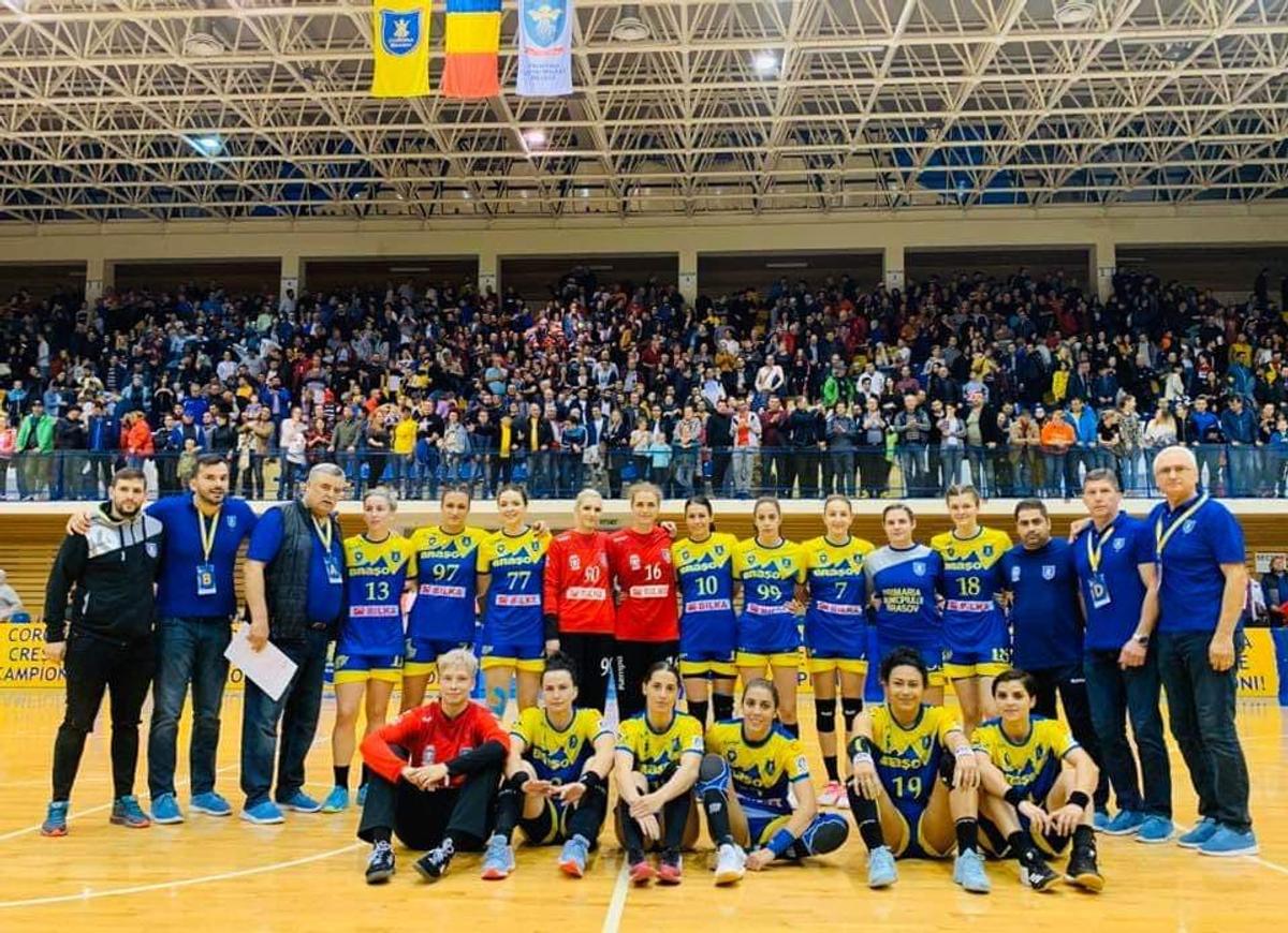CORONA BRAȘOV - CSM BUCUREȘTI 30-30 // FOTO „Tigroaicele” au ratat ocazia de a urca pe podium