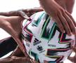 FOTO + VIDEO S-a lansat mingea oficială EURO 2020 - „Uniforia” » Interviu EXCLUSIV cu designerul adidas Ben Herath: „Mingea are coordonatele GPS ale stadioanelor pe care se va juca”