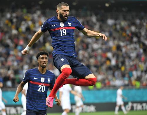 Giroud a vorbit despre revenirea lui Benzema la națională