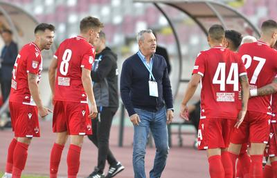 Rednic, lăudat de unul dintre cei mai vehemenți critici: „Dinamo va câștiga cu CFR Cluj, o să vedeți!”