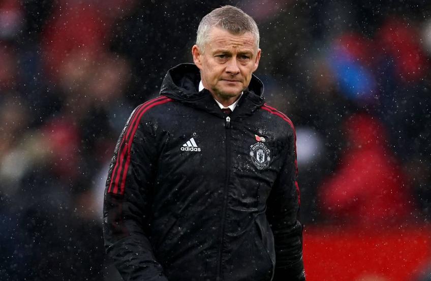 Manchester City s-a impus fără probleme în derby-ul cu rivala Manchester United, scor 2-0. Roy Keane, 50 de ani, legendă a „diavolilor”, l-a contestat vehement la final pe antrenorul Ole Gunnar Solskjaer