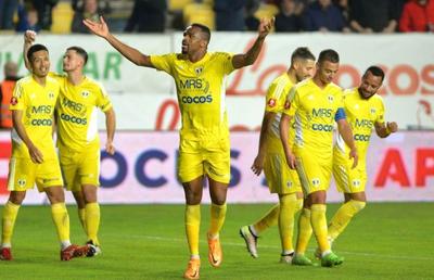 Acuzații grave de rasism în SuperLiga: „M-a insultat şi mi-a spus că sunt maimuţă. Este foarte trist”