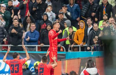Distracție cu locul 2 » FCSB, echipa fără antrenor, a pedepsit cel mai slab Rapid din acest sezon