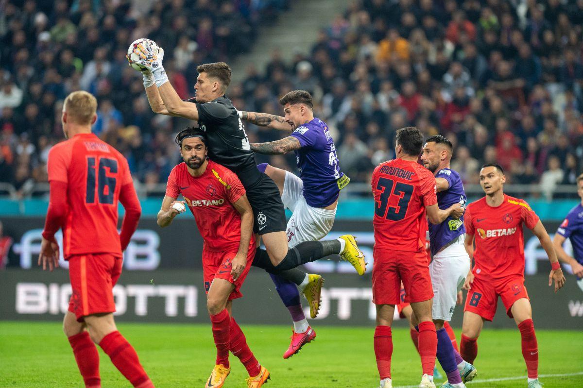 Ilie Dumitrescu explică unde s-a făcut diferența între FCSB și Rapid: „O schimbare totală” » Pe cine a remarcat în derby