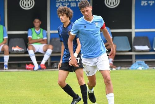Matteo Duțu în tricoul lui Lazio/ foto Facebook: @Matteo Duțu