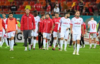 S-a creionat „lista neagră” de la Dinamo: pleacă jucătorii care au urcat cu echipa din Liga 2! Ce urmează, cine va sosi
