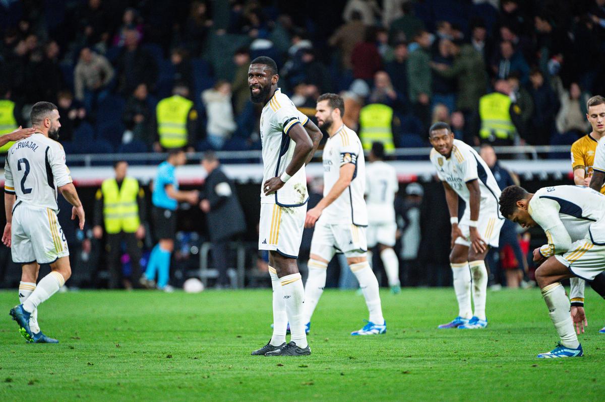 Vinicius, subiect de glume pe internet după ce a fost anihilat de Andrei Rațiu! Cele mai tari meme după Real Madrid - Rayo Vallecano