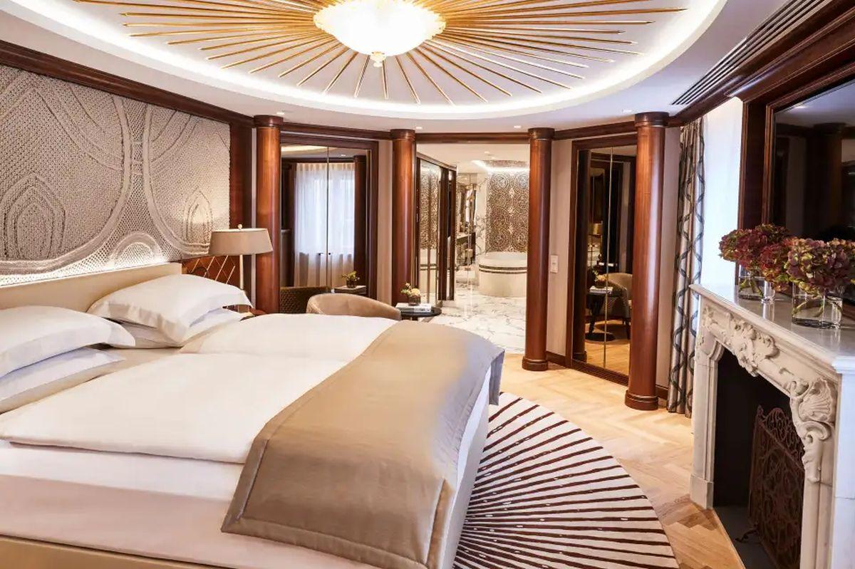 Cameră de hotel Harry Kane