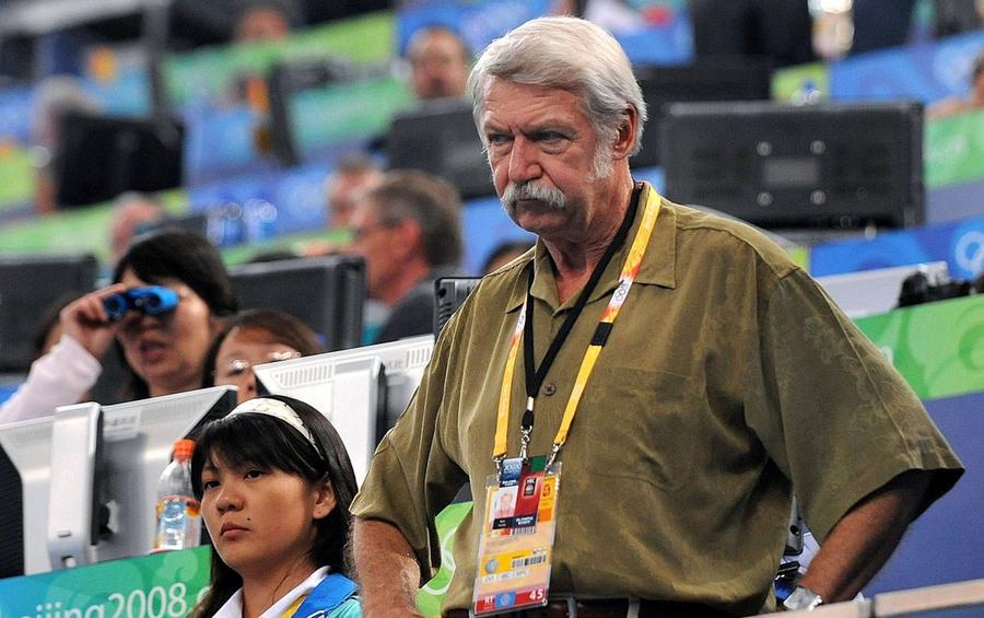 Bela Karoly, în timpul Jocurilor Olimpice de la Beijing, 2008 Foto: Imago Pactul secret Comăneci – Karolyi: cum se scrie istoria!