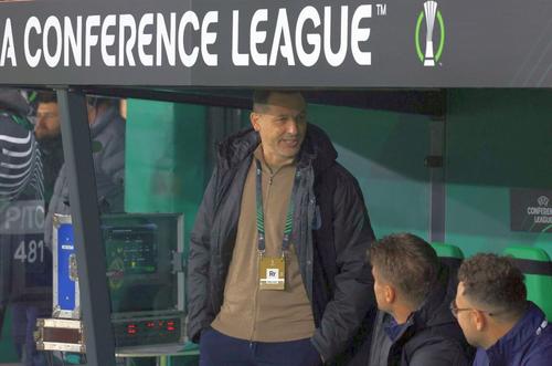 Mirel Rădoi, la Rapid Viena - Universitatea Craiova/ foto Ionuț Iordache (GSP)