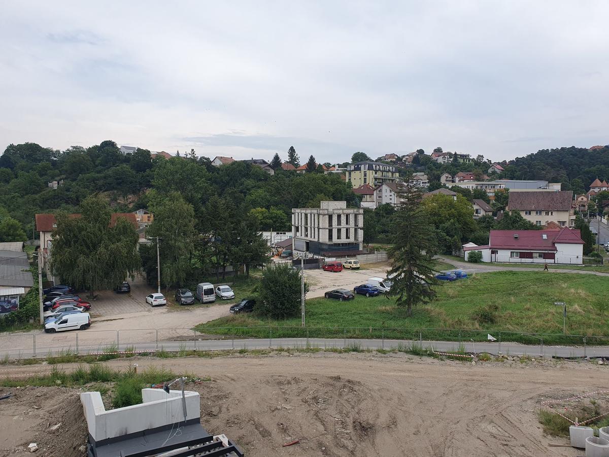 Guvernul pompează noi bani pentru cea mai mare sală polivalentă pe care o va avea România