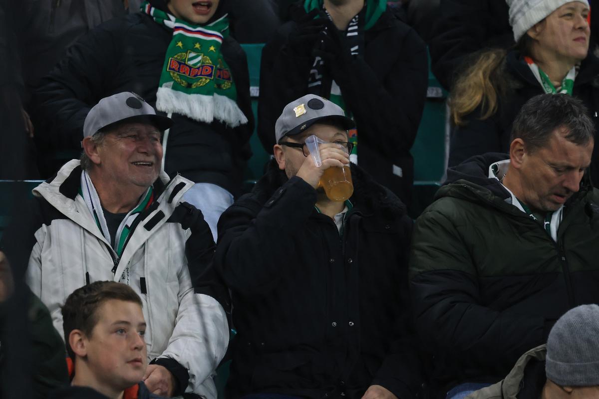 Rapid Viena - Universitatea Craiova