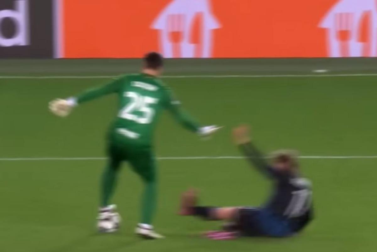 S-a strigat „Mafia” după ce Barcelona a fost salvată de arbitri în prelungiri