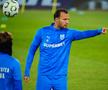 Universitatea Craiova, antrenament oficial la Rapid Viena înaintea meciului // foto: Facebook