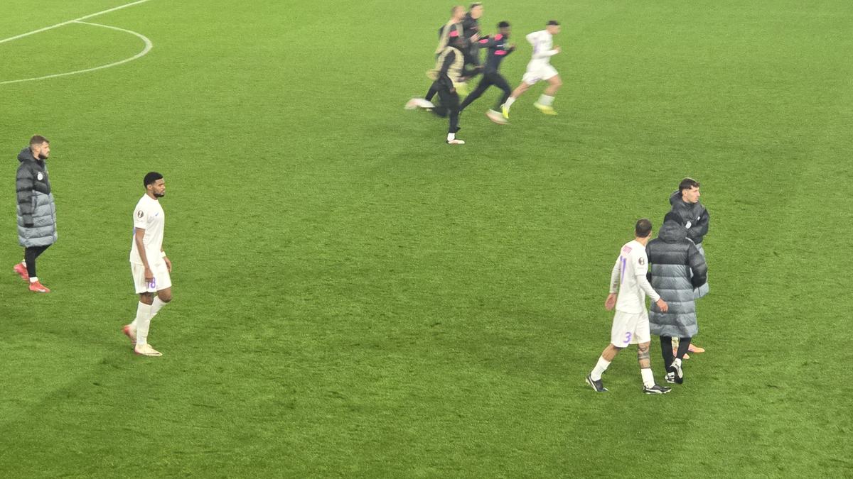 Imagini după Basel - FCSB