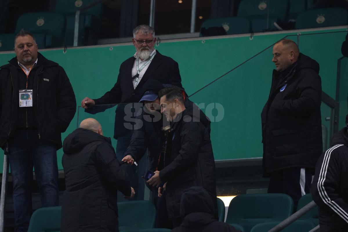 Mirel Rădoi la pauza meciului Rapid Viena - Universitatea Craiova